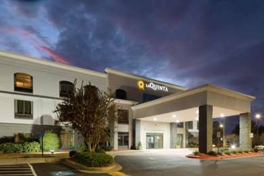 La Quinta Inn & Suites Kennesaw