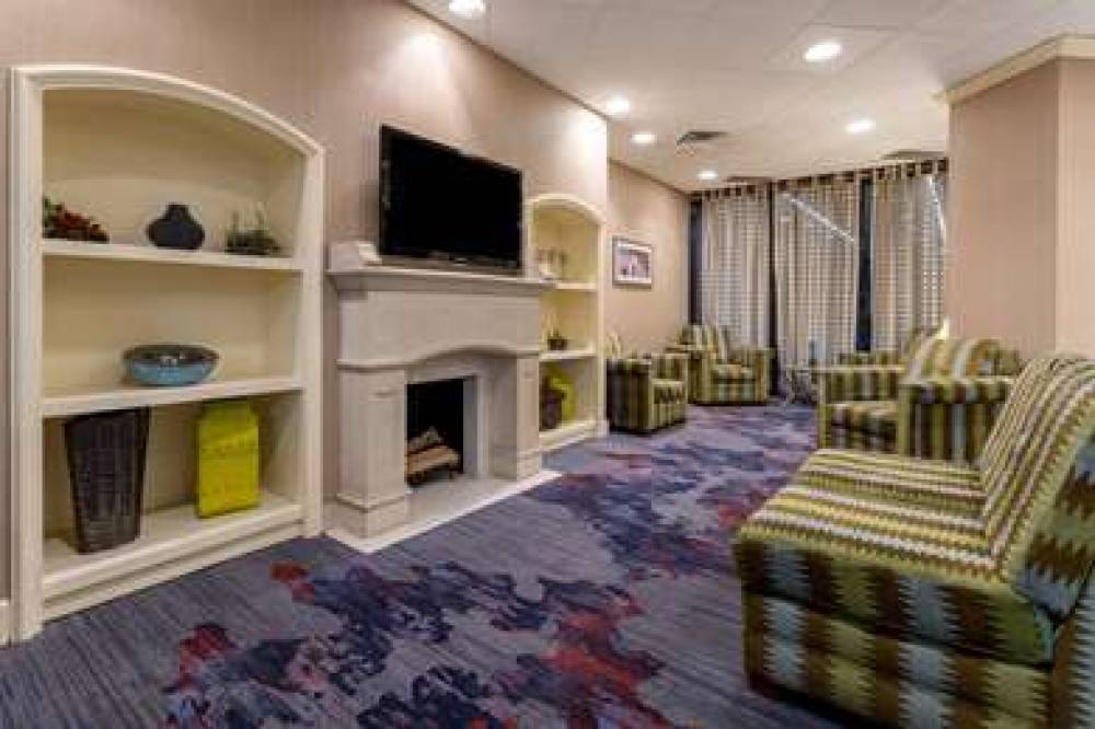 La Quinta Inn & Suites Kingsport TriCities Airport 6