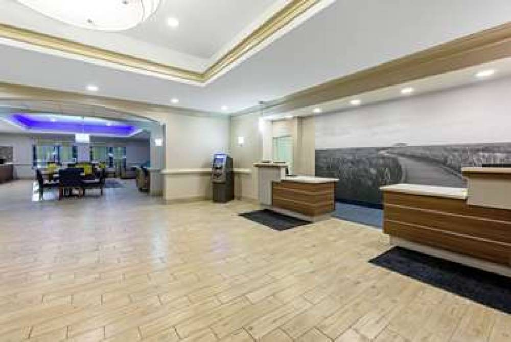 La Quinta Inn & Suites Lake Charles Prien Lake Rd 6