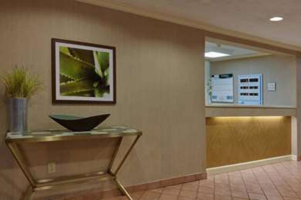 La Quinta Inn & Suites Lakeland East 5