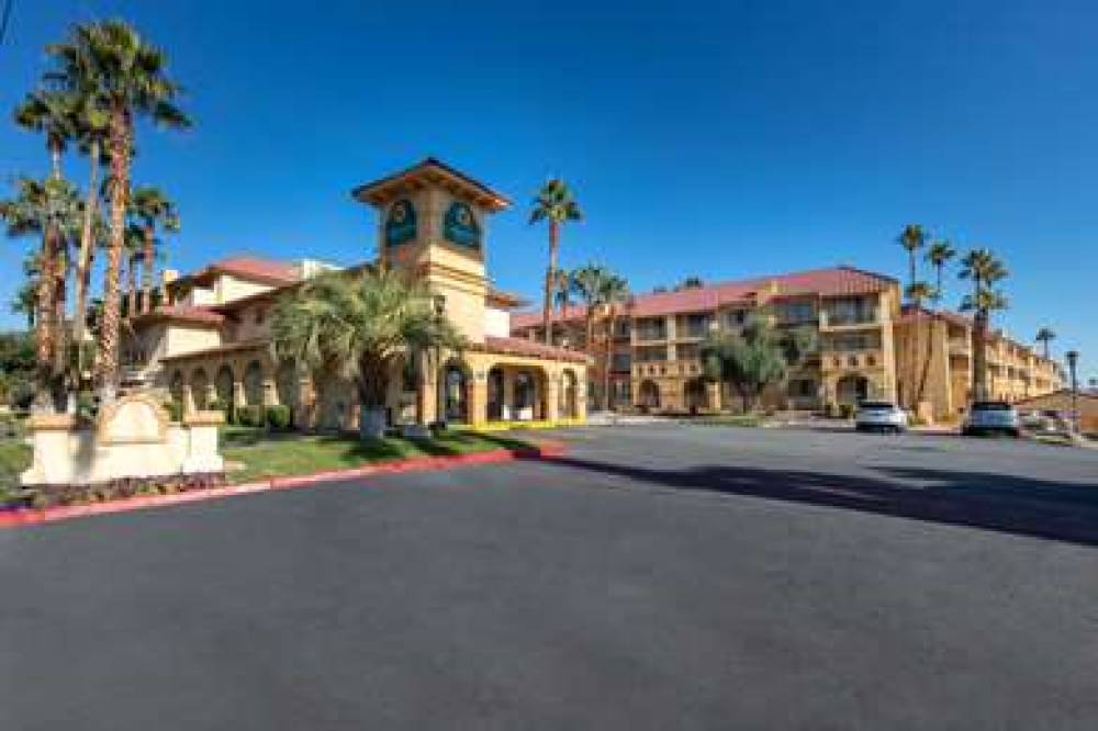 La Quinta Inn & Suites Las Vegas Airport N Conv. 1