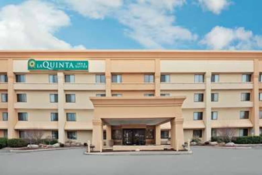 La Quinta Inn & Suites Mansfield 2