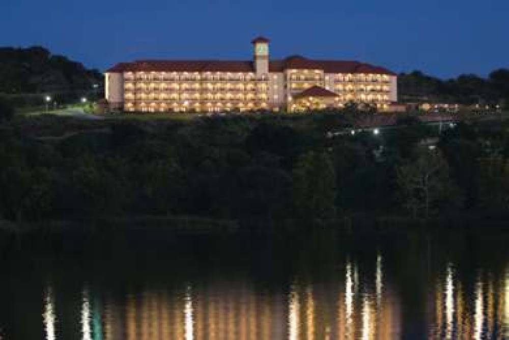 La Quinta Inn & Suites Marble Falls 2