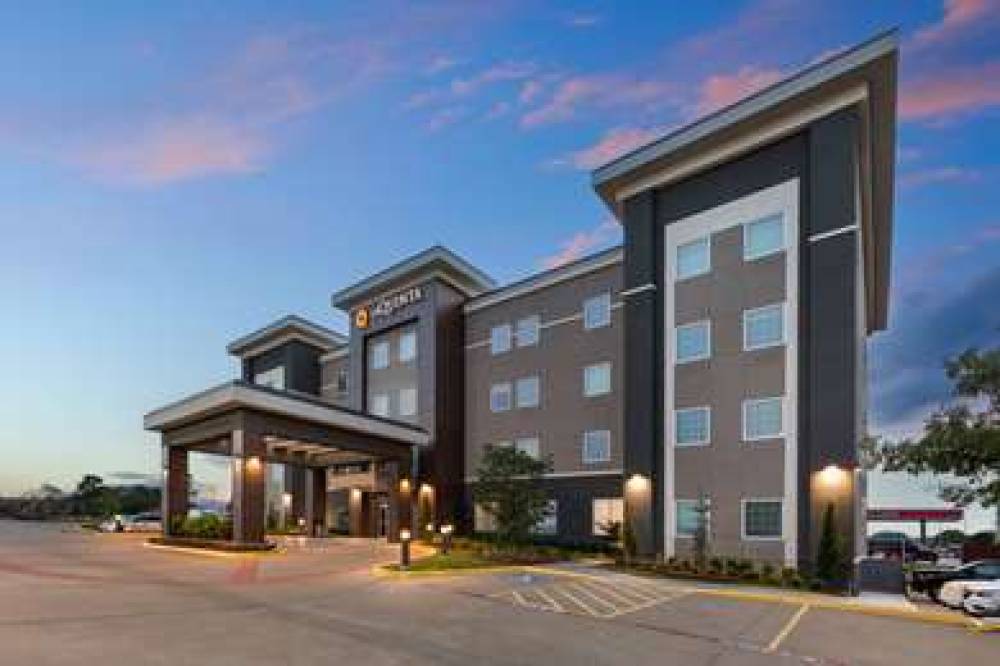 La Quinta Inn & Suites McAlester 3