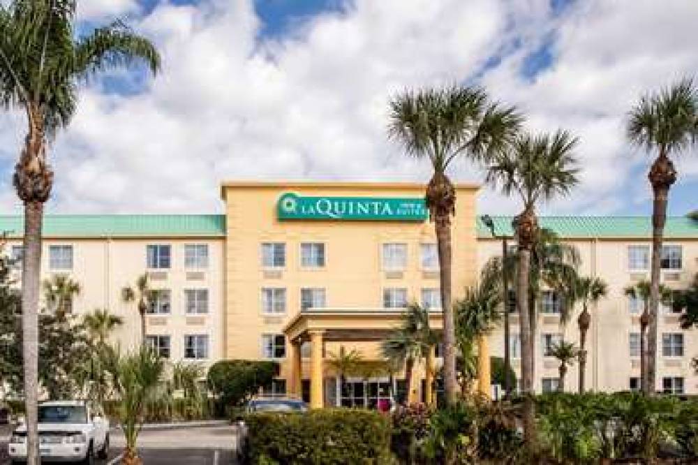 La Quinta Inn & Suites Melbourne 1