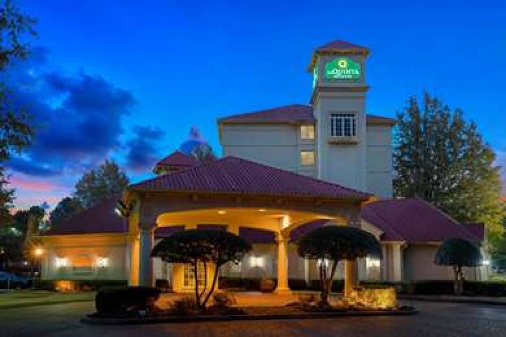 La Quinta Inn & Suites Memphis Primacy Parkway 4