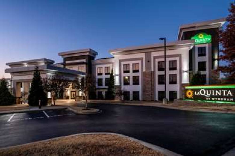 La Quinta Inn & Suites Memphis Wolfchase 5