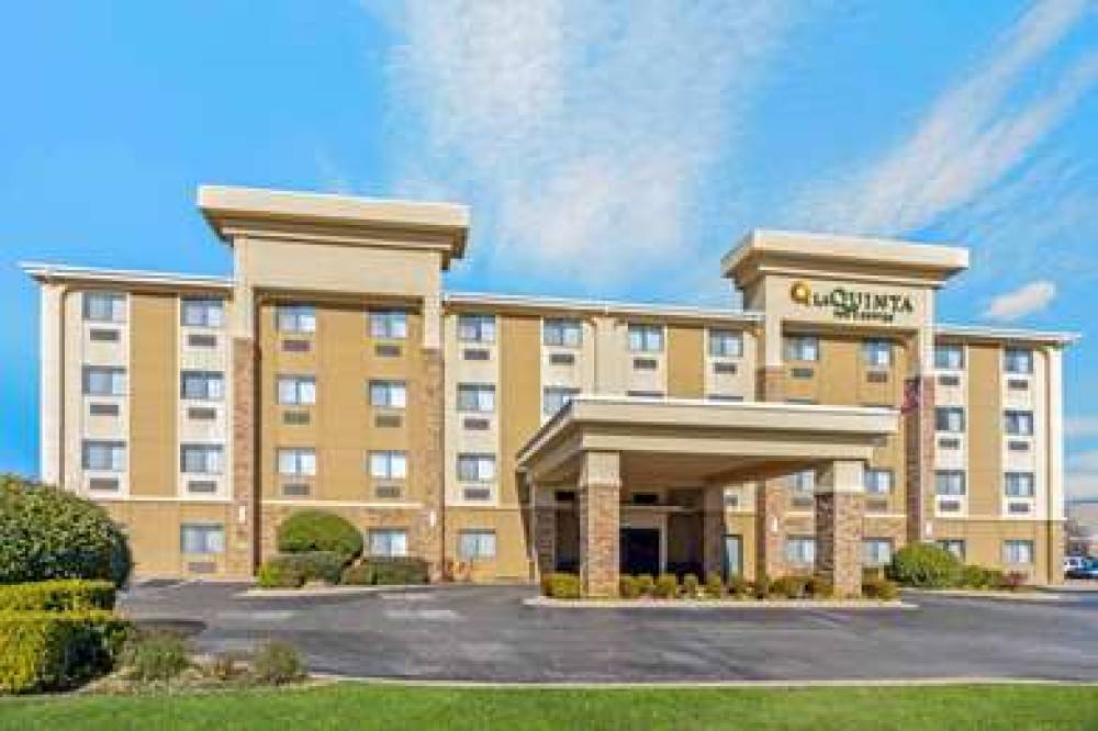 La Quinta Inn & Suites Midwest City - Tinker AFB 1