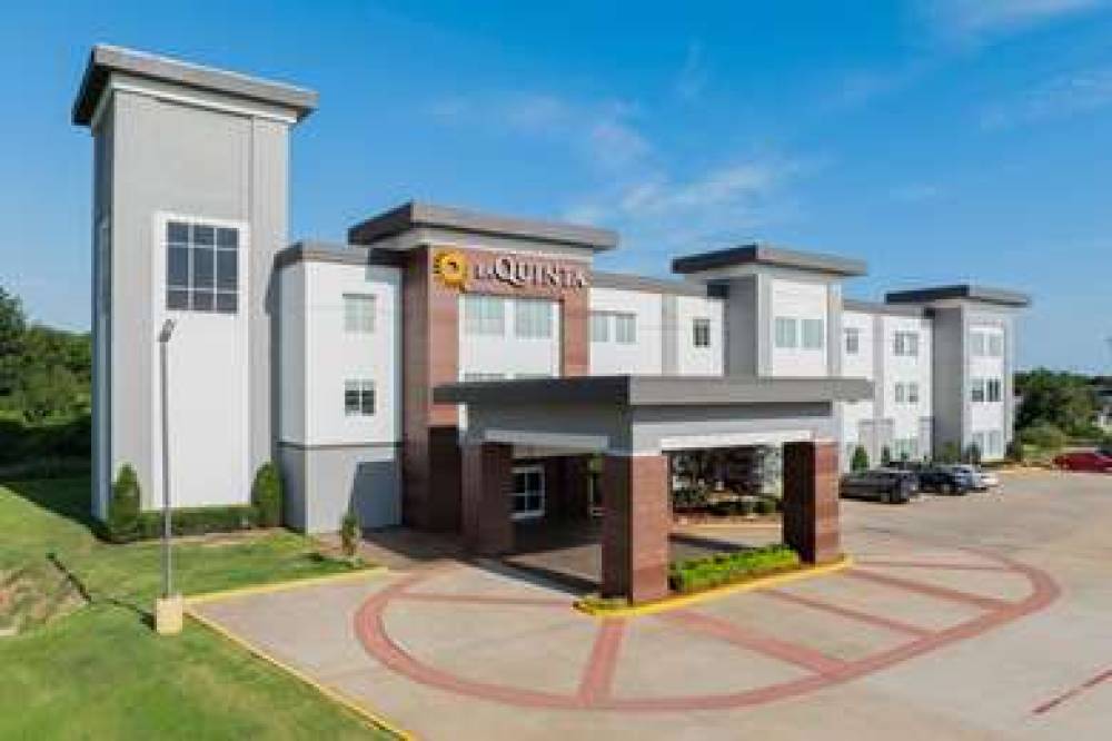 La Quinta Inn & Suites Muskogee 2