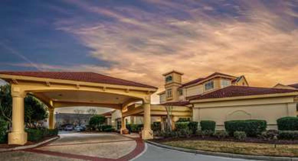 La Quinta Inn & Suites Myrtle Beach Broadway Area 3