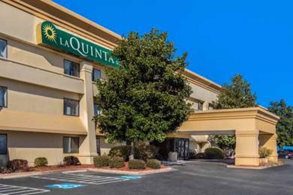 La Quinta Inn & Suites N Little Rock - McCain Mall 4