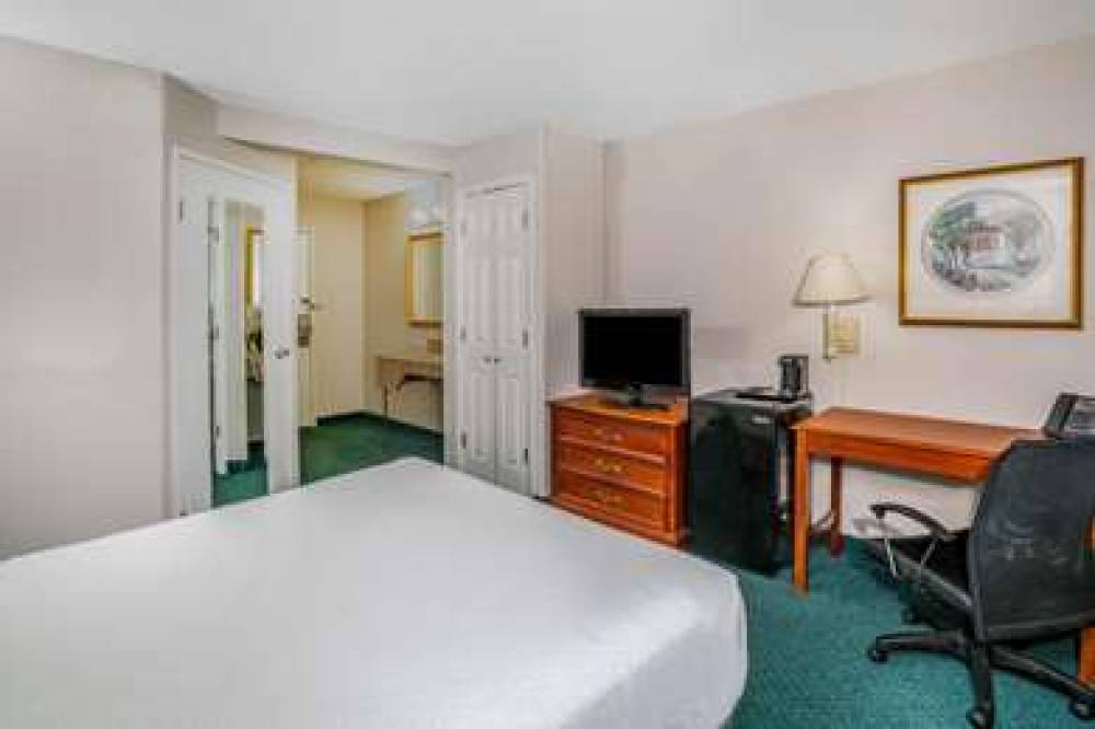 La Quinta Inn & Suites Nashville Franklin 10