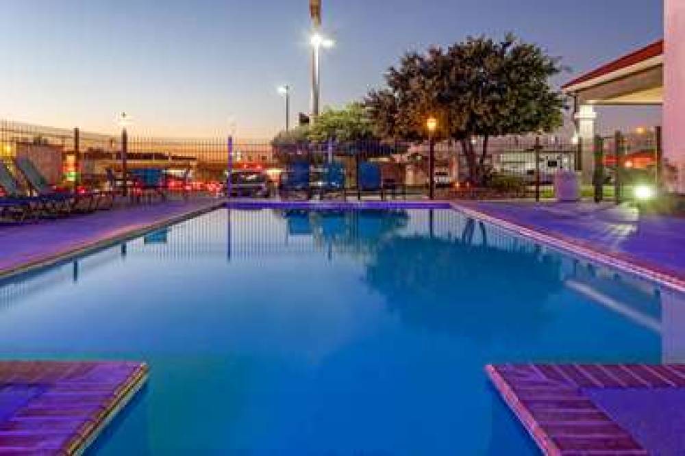 La Quinta Inn & Suites New Braunfels 7