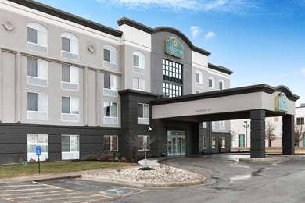 La Quinta Inn & Suites Omaha Airport Downtown