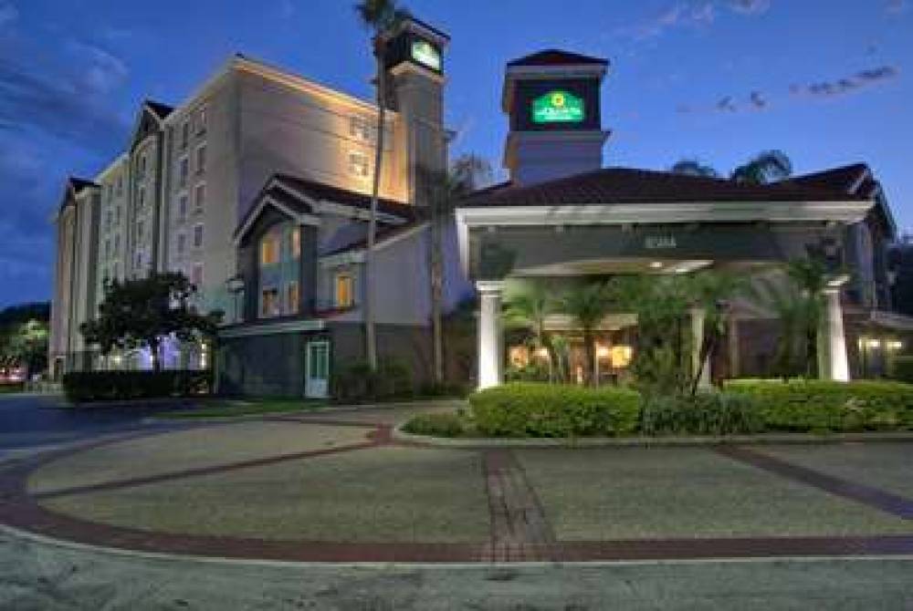 La Quinta Inn & Suites Orlando Convention Center 4