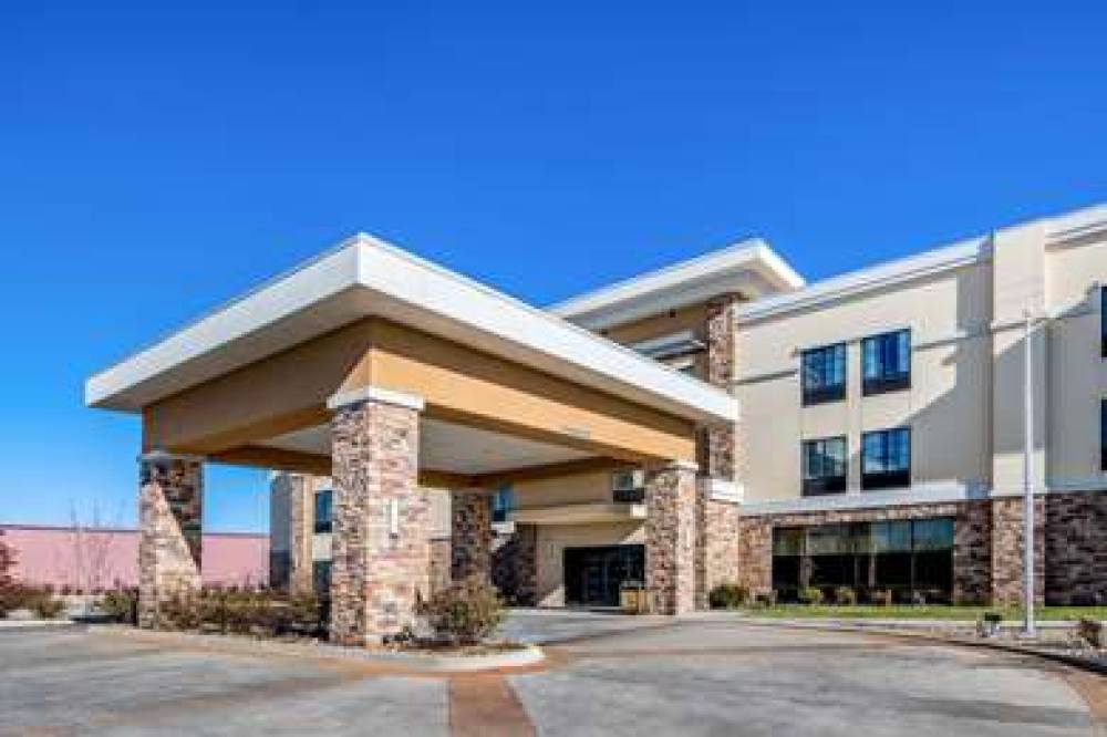 La Quinta Inn & Suites Pampa 5