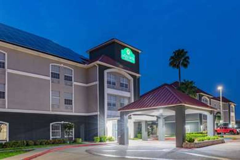 La Quinta Inn & Suites Pharr - Rio Grande Valley 3