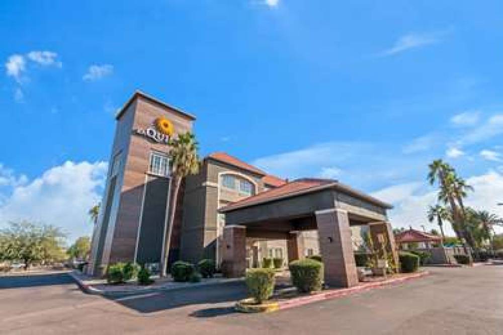 La Quinta Inn & Suites Phoenix I 10 West