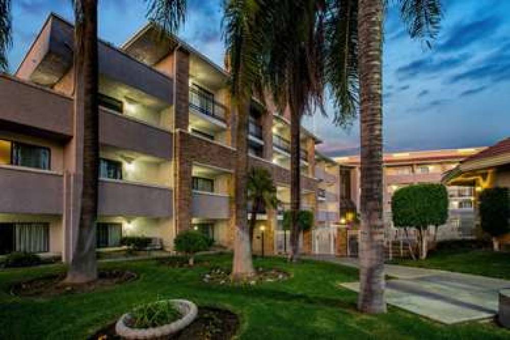 La Quinta Inn & Suites Pomona - Cal Poly 2