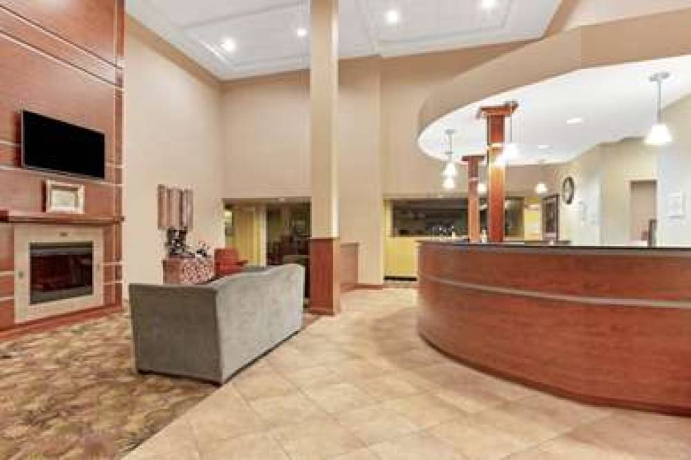 La Quinta Inn & Suites Richmond - Kings Dominion 8