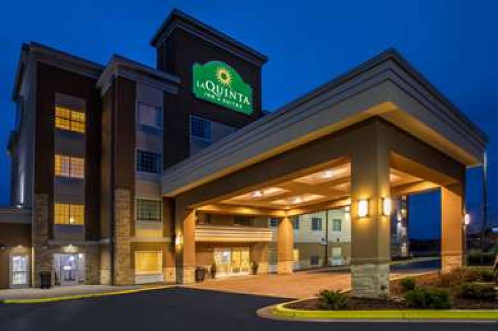 La Quinta Inn & Suites Rochester 3