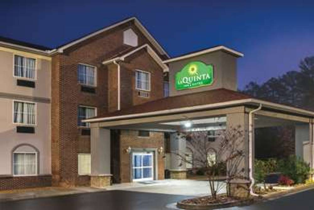 La Quinta Inn & Suites Rome 1