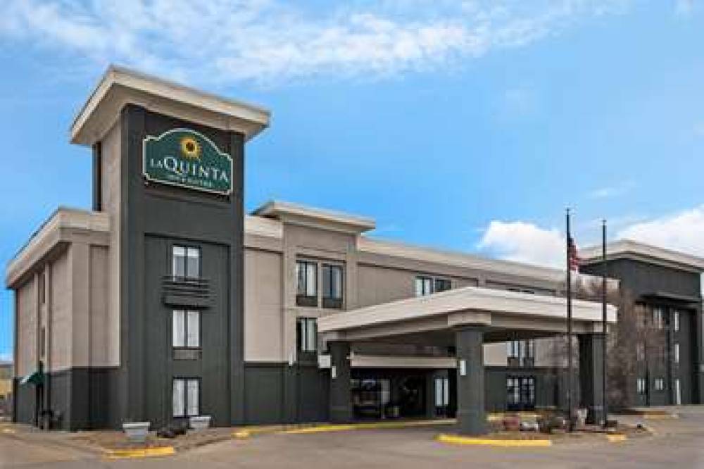 La Quinta Inn & Suites Salina 4