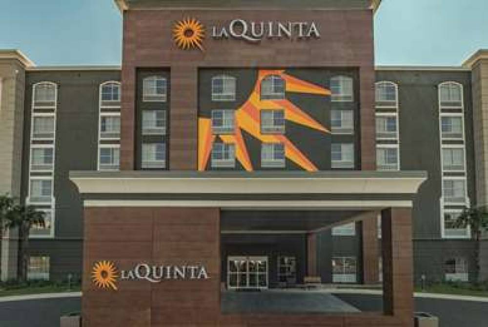 La Quinta Inn & Suites San Antonio Downtown 3