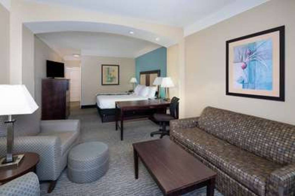 La Quinta Inn & Suites Savannah Airport - Pooler 10