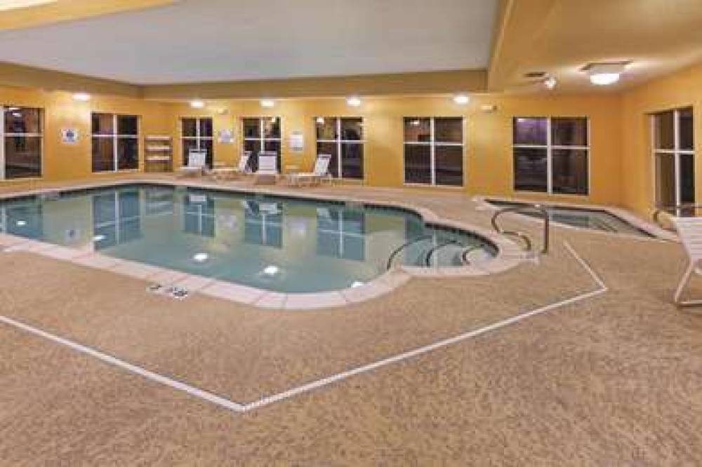 La Quinta Inn & Suites Searcy 9