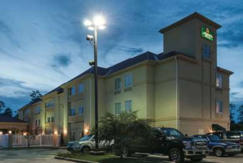 La Quinta Inn & Suites Slidell - North Shore Area 7