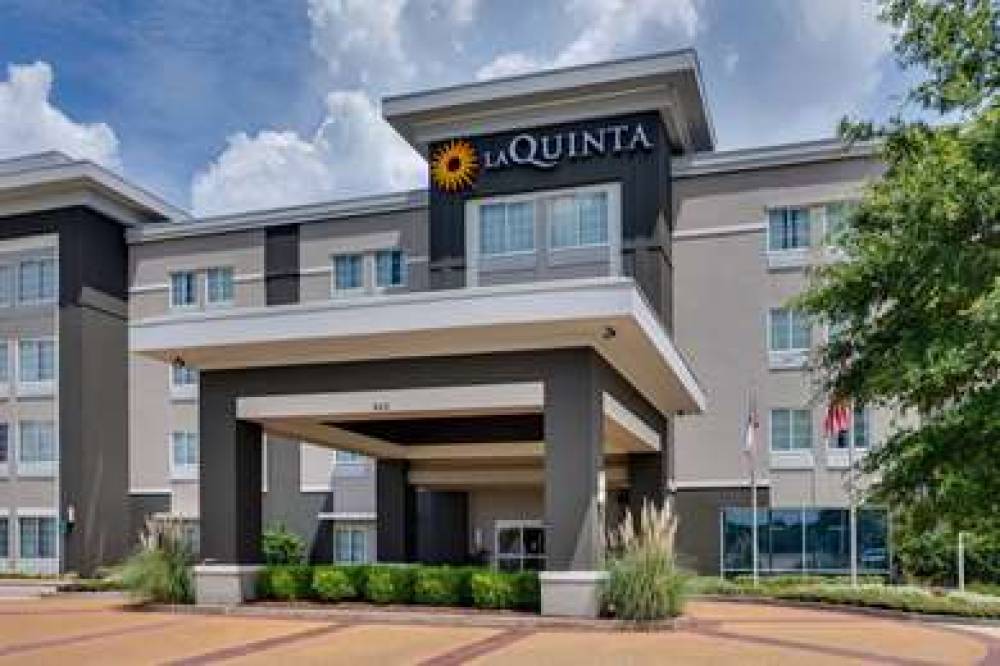 La Quinta Inn & Suites Starkville At MSU 3