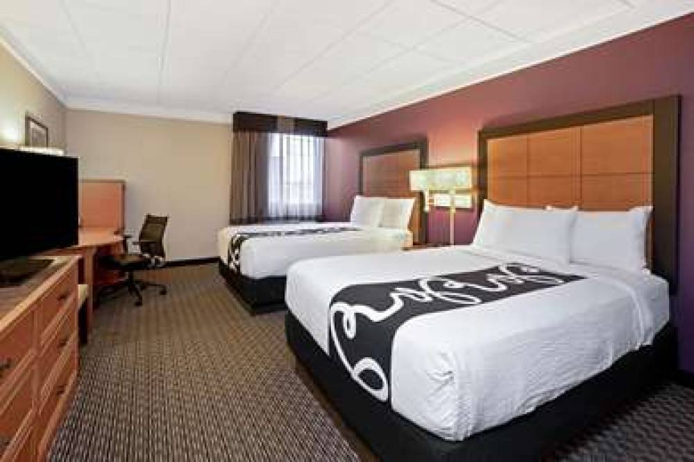 La Quinta Inn & Suites Tacoma - Seattle 10