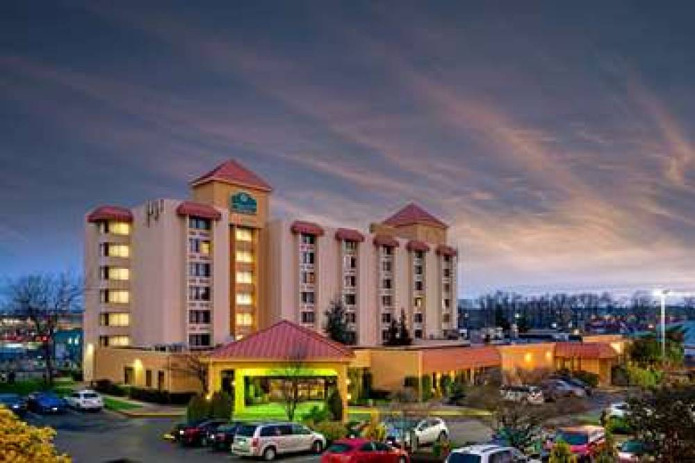 La Quinta Inn & Suites Tacoma - Seattle 3