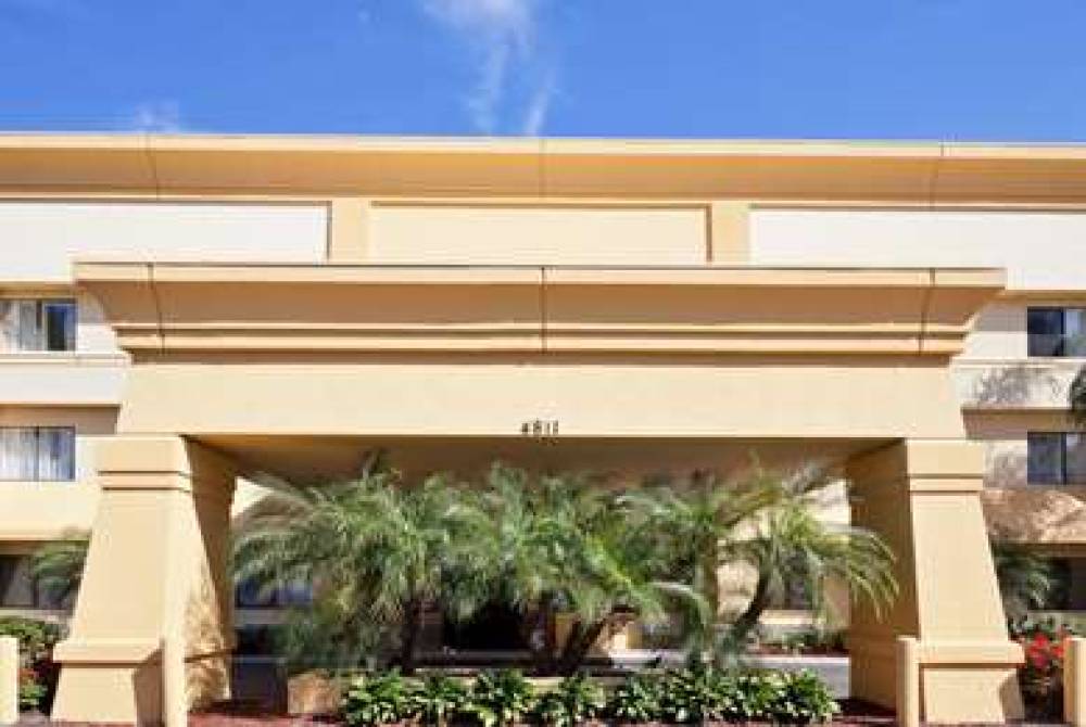 La Quinta Inn & Suites Tampa Fairgrounds - Casino 1