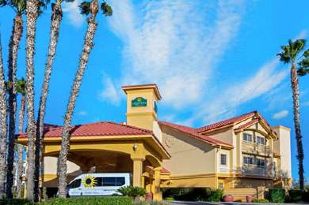 La Quinta Inn & Suites Tucson Airport 2