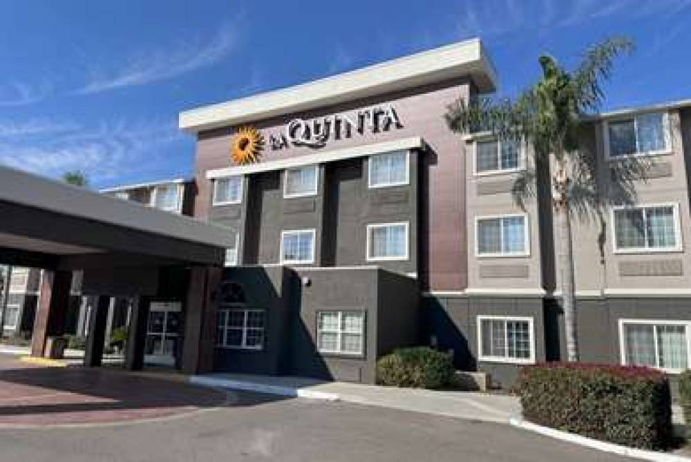 La Quinta Inn & Suites Tulare 1