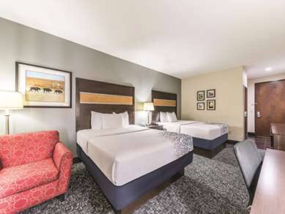 La Quinta Inn & Suites Tulsa - Catoosa 10