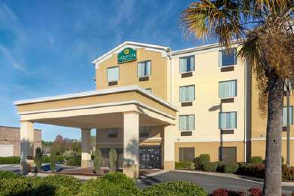 La Quinta Inn & Suites Warner Robins - Robins AFB 2