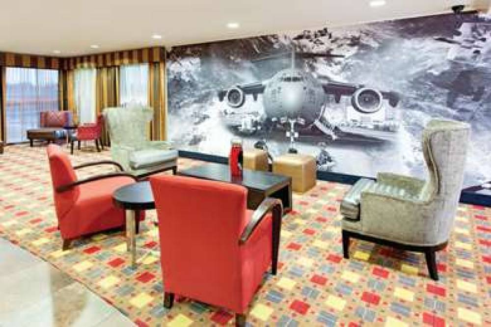 La Quinta Inn & Suites Warner Robins - Robins AFB 6