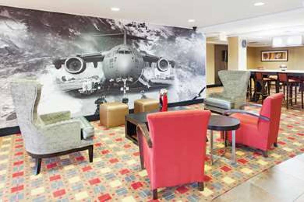 La Quinta Inn & Suites Warner Robins - Robins AFB 7