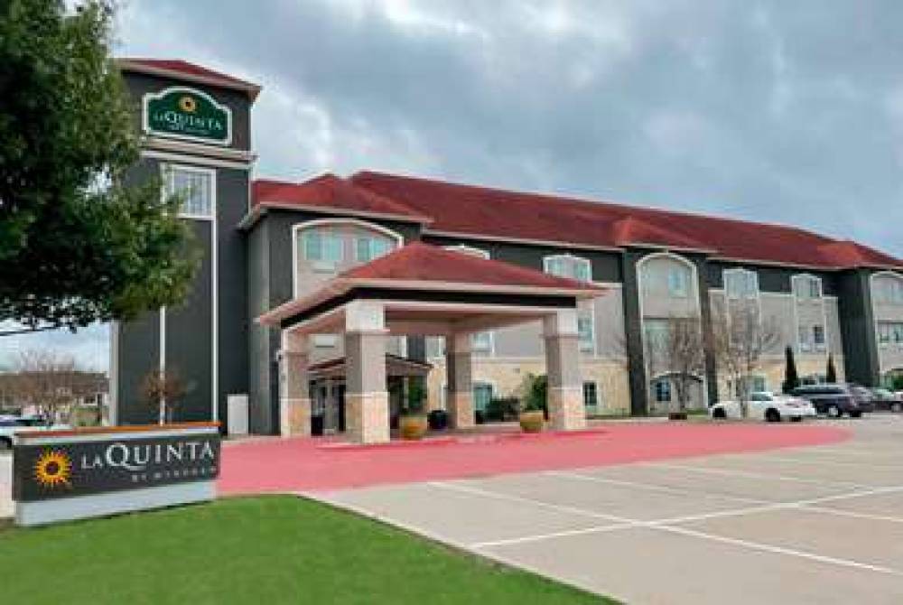 La Quinta Inn & Suites Waxahachie