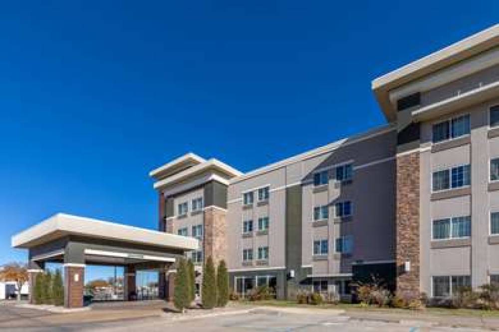 La Quinta Inn & Suites Wichita Falls - MSU Area 3