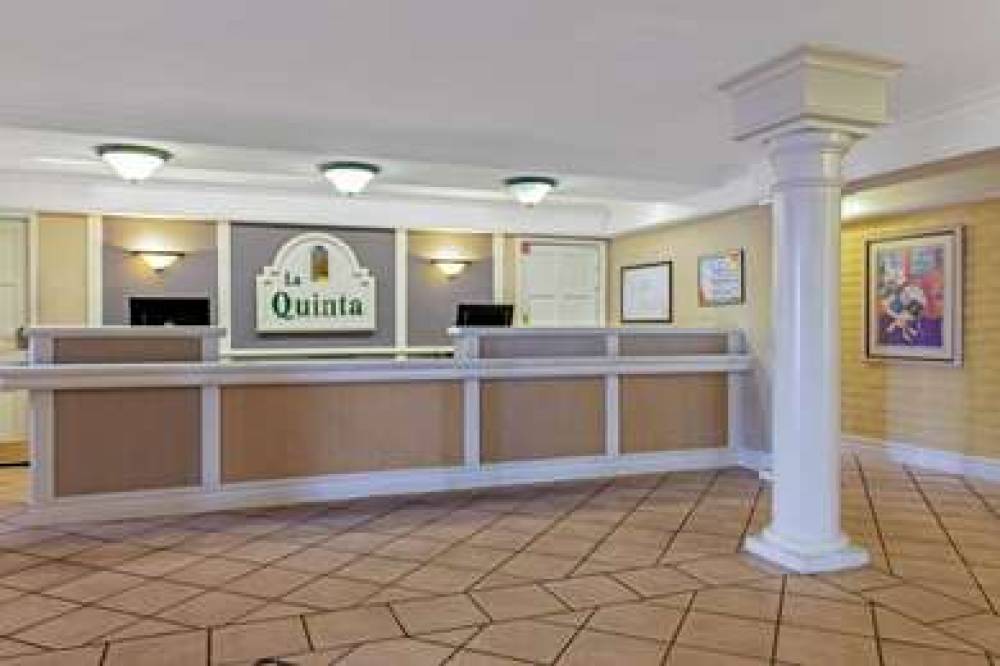 La Quinta Inn Tampa Bay Pinellas Park Clearwater 6