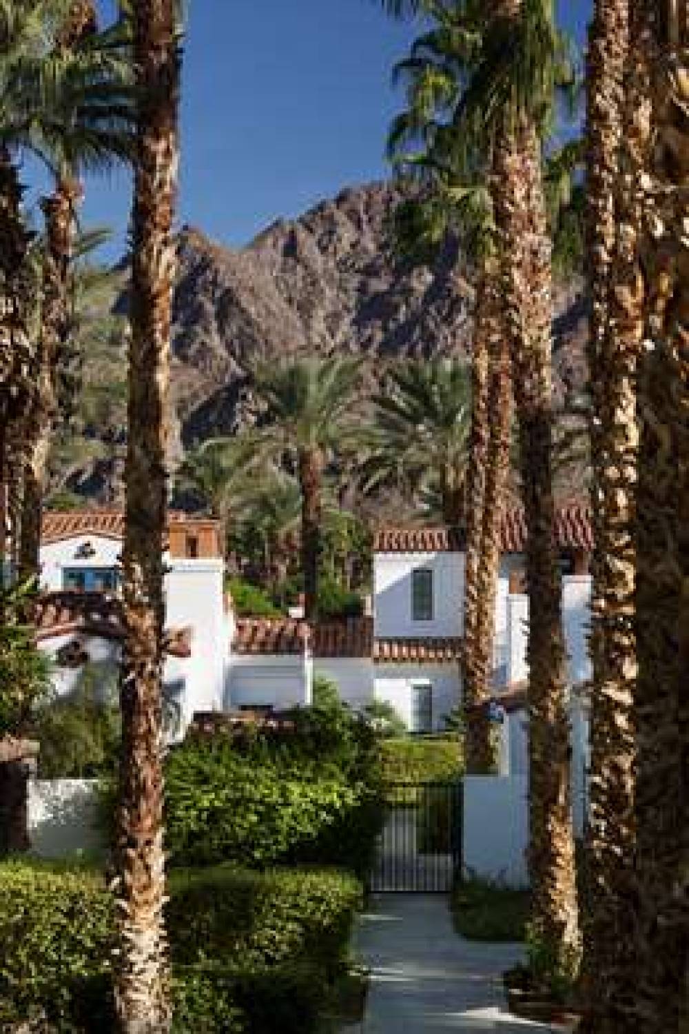 LA QUINTA RESORT AND CLUB 7