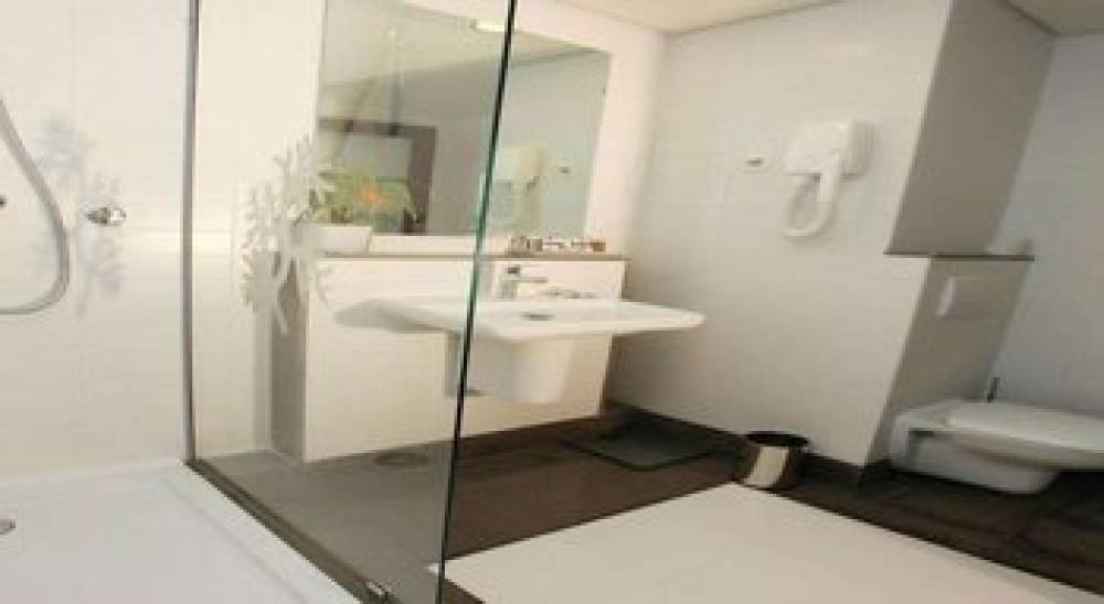 LE CORAIL SUITES HOTEL 10