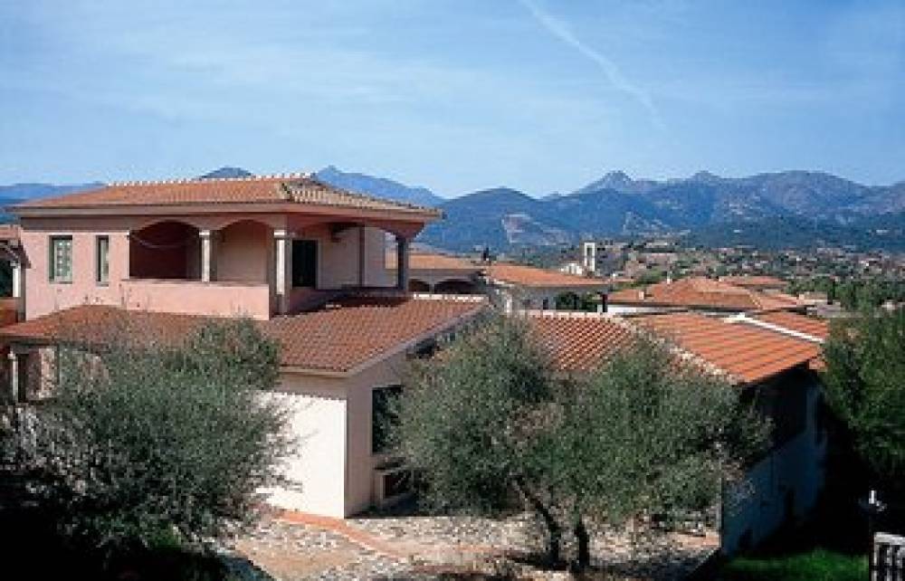 LE RESIDENZE DI SAN TEODORO 8