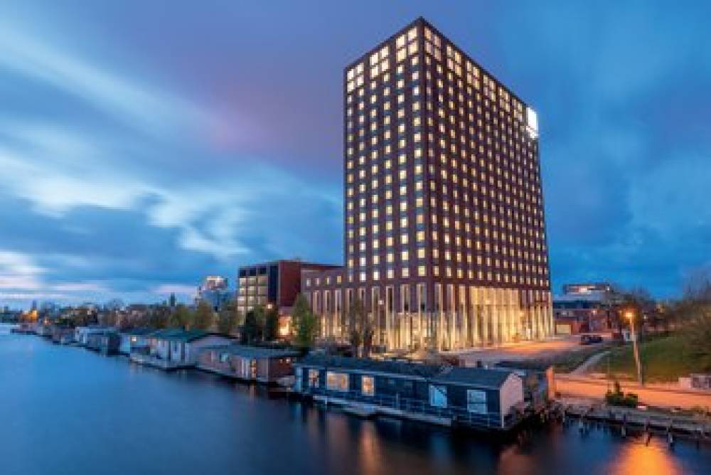 Leonardo Royal Hotel Amsterdam 1