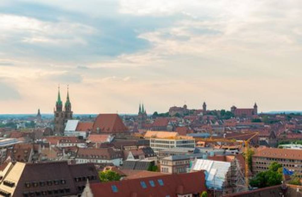 LEONARDO ROYAL HOTEL NUERNBERG 5