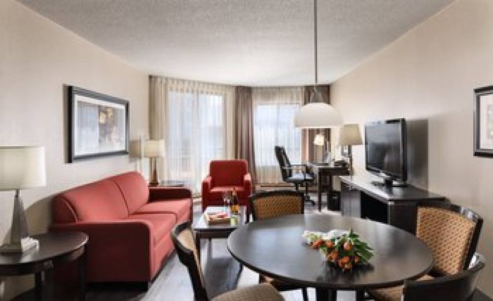 LES SUITES HOTEL OTTAWA 1